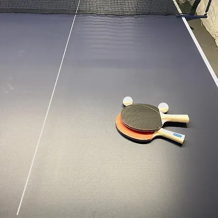 Peep-o-day-the Stylish Dale View * Feetham