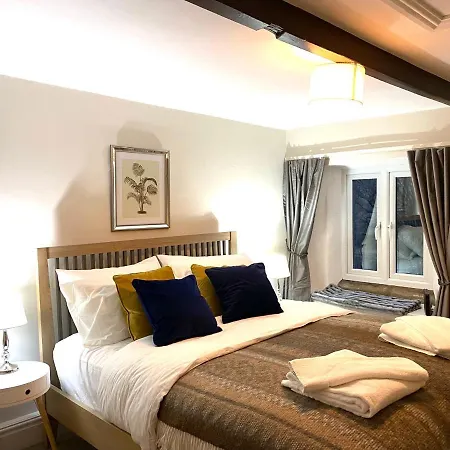 בית נופש Peep-o-day-the Stylish Dale View Feetham