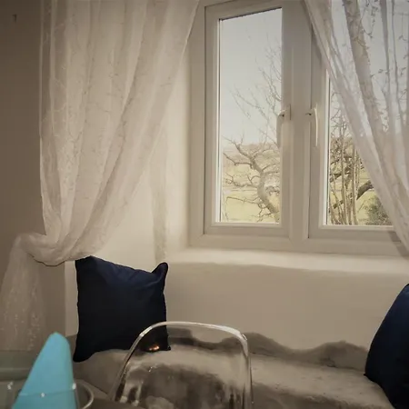 Сasa de vacaciones Peep-o-day-the Stylish Dale View *