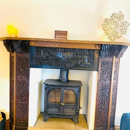 Сasa de vacaciones Peep-o-day-the Stylish Dale View Feetham