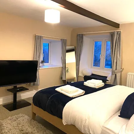 Сasa de vacaciones Peep-o-day-the Stylish Dale View